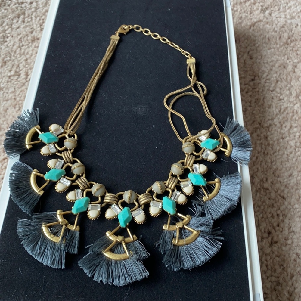 Stella & dot statement necklace
